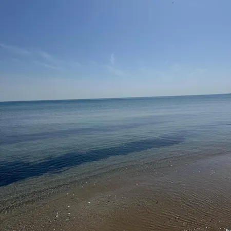 Wakacyjny W Courtyard Long *