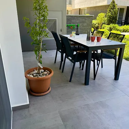 Daire Wakacyjny W Courtyard Long Iskele District (Northern Cyprus)