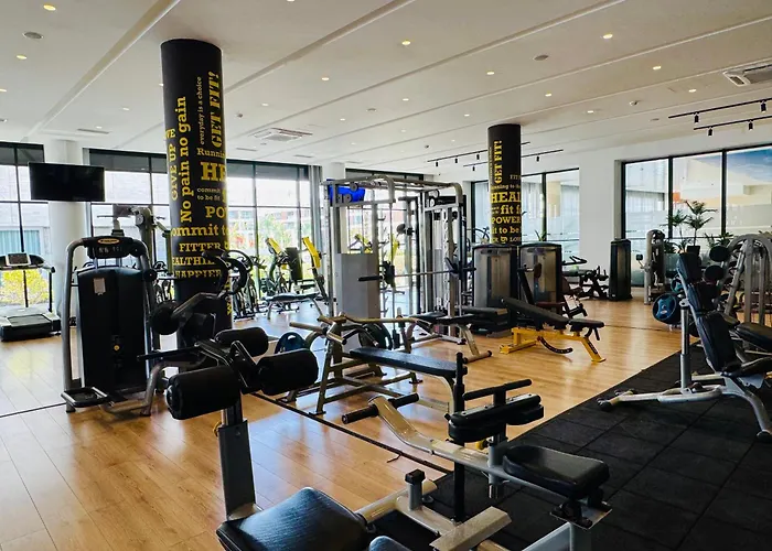 Wakacyjny W Courtyard Long *