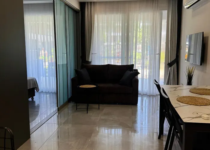 Wakacyjny W Courtyard Long Apartament